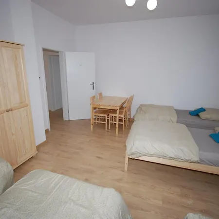 Peglity Jezioro 팜스테이 Gietrzwałd